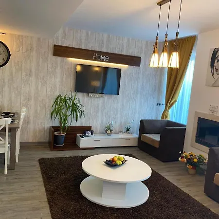 Luxury Silver Mountain View Appartement Braşov